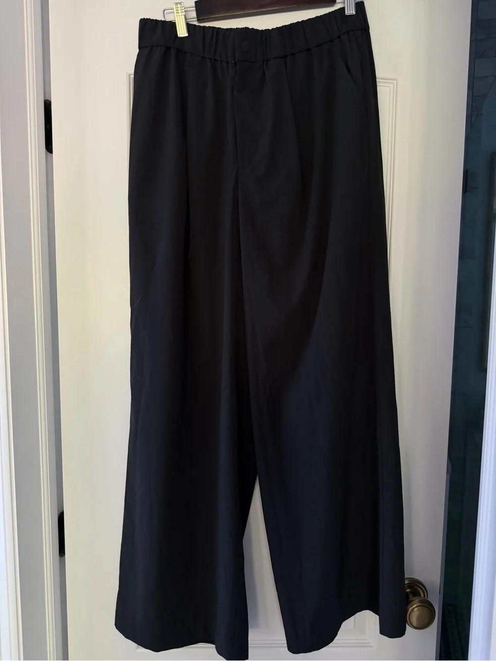 Varley Kayson Wide Leg Pant Black Soft Stretch Woven NWT Large Travel Office - Picture 2 of 6